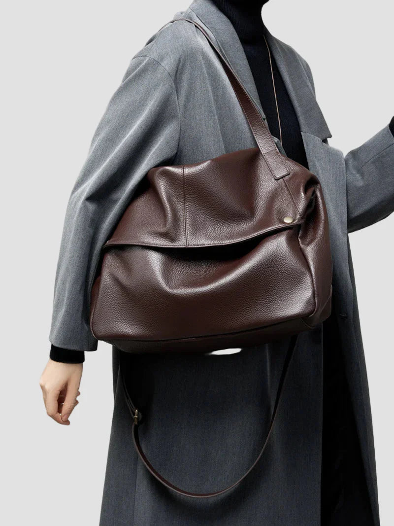 Bolso Atenea | Bolso retro de cuero, suave y minimalista, ideal para el día a día