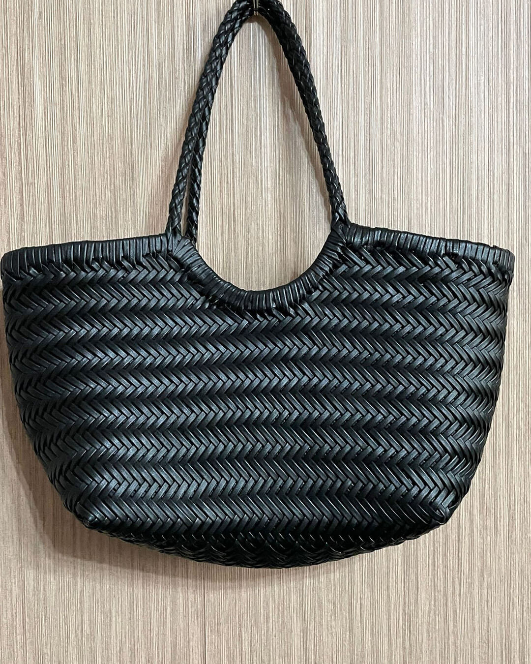 Bolso de Cuero Trenzado